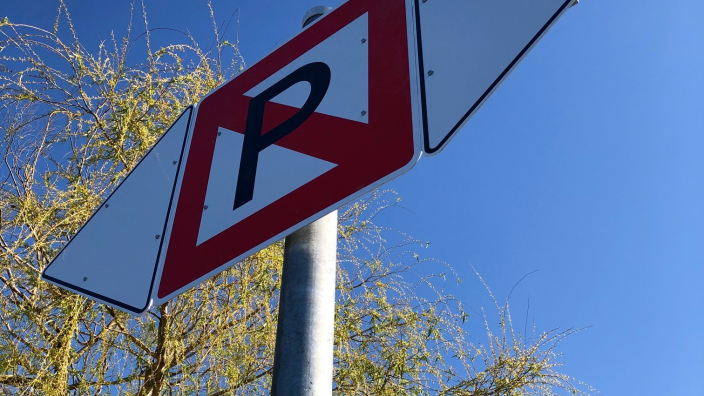 Schilder in der Rummelsburger Bucht